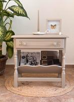 Tafeltje met lektuurbak  Brocante Tafeltje Bijzettafel, Ophalen, Zo goed als nieuw