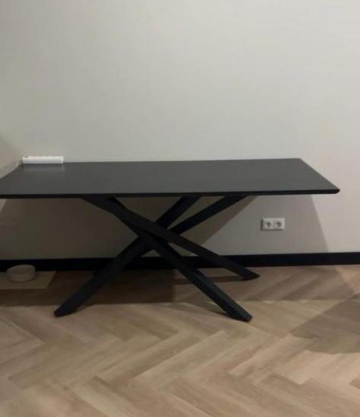 Eet tafel zwart rechthoekig 1 jaar oud, Huis en Inrichting, Tafels | Eettafels, Ophalen, 50 tot 100 cm, Zo goed als nieuw, Vijf personen of meer