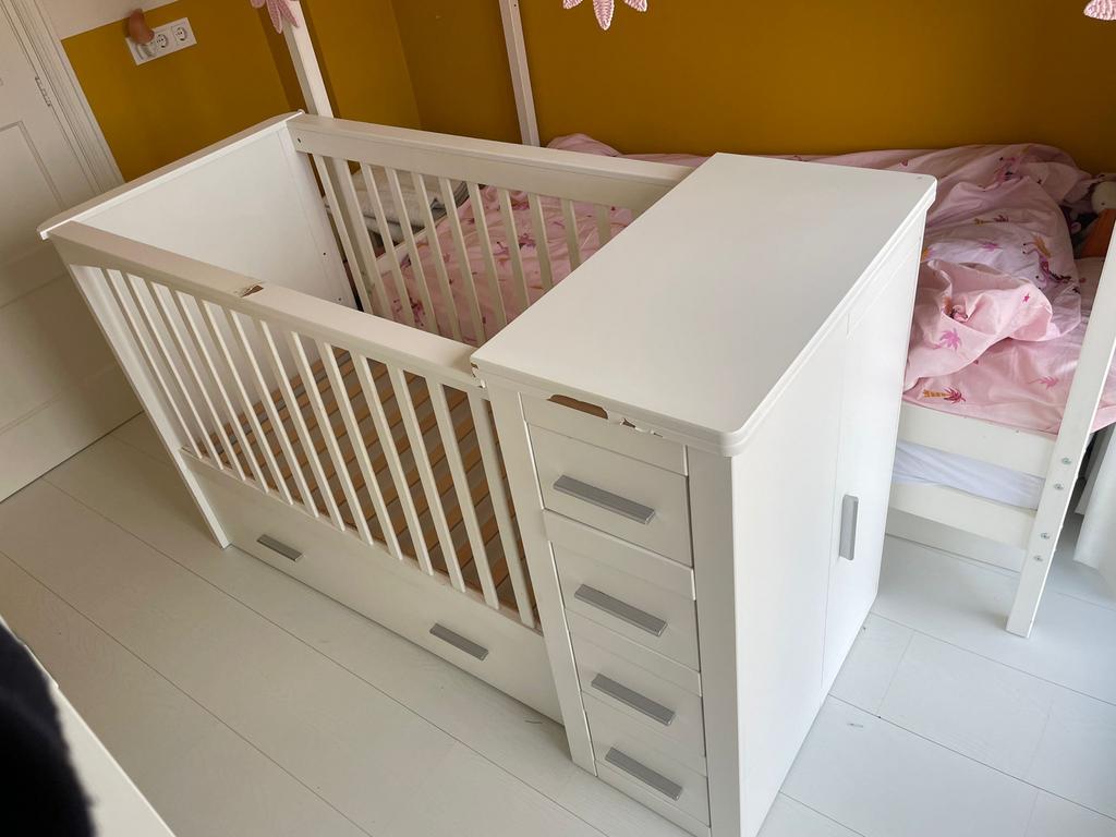 Ledikant met commode - Gratis af te halen, Gebruikt, 50 tot 70 cm, Ophalen of Verzenden, 75 tot 100 cm