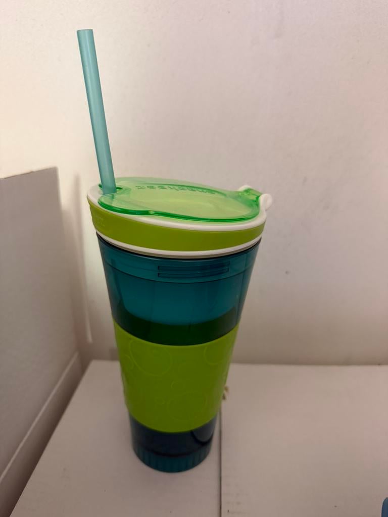 Snackiees beker, Ophalen of Verzenden, Zo goed als nieuw, Overige typen