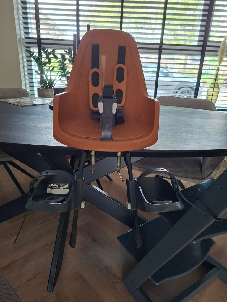Bobike Voorzitje Exclusive Mini Plus Bruin, Fietsen en Brommers, Fietsaccessoires | Fietsstoeltjes, Ophalen of Verzenden, Voetsteuntjes