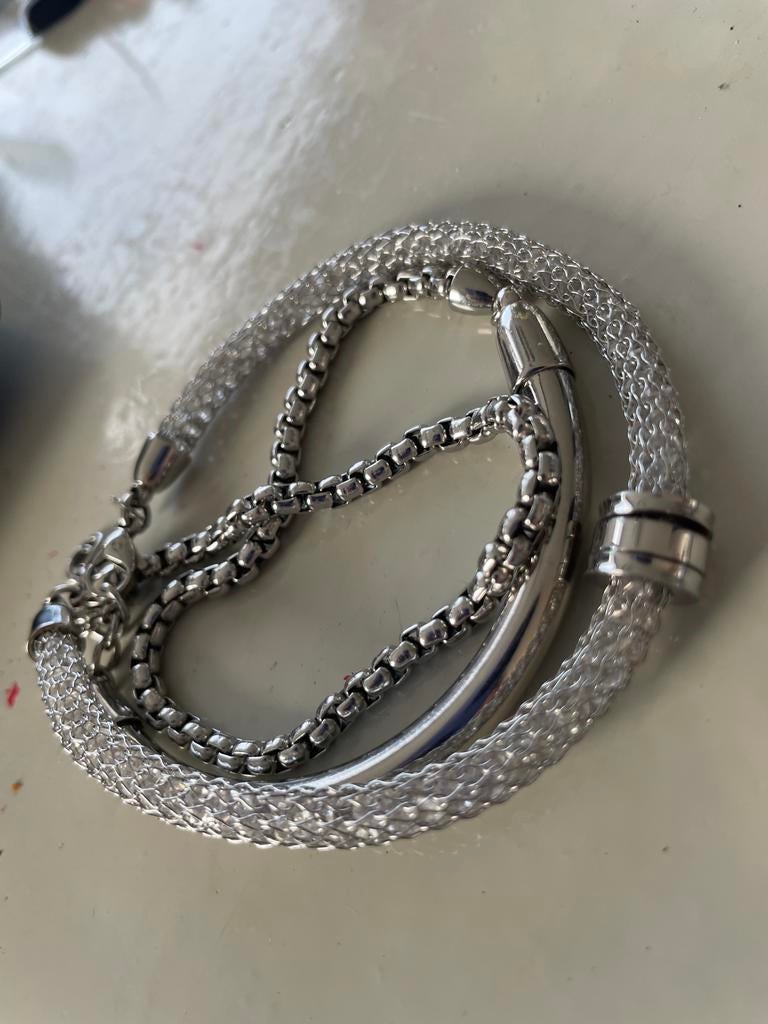 Victoria roestvrijstalen armband, Ophalen of Verzenden, Gebruikt, Zilver, Staal