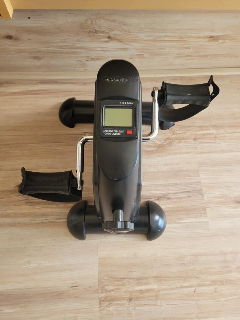 Stoelfiets voor revalidatie en lichte training, Sport en Fitness, Ophalen, Gebruikt, Metaal, Stoelfiets
