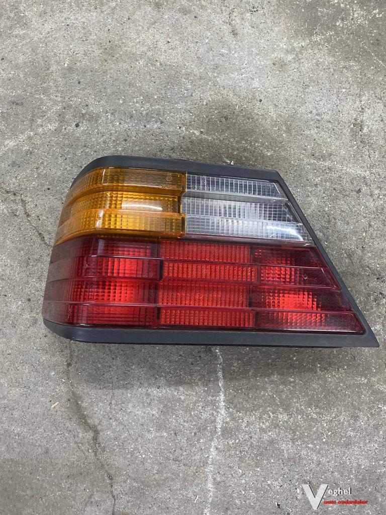 Mercedes W124 Sedan Achterlicht Links of Rechts, Auto-onderdelen, Verlichting, Gebruikt, -, -, Ophalen of Verzenden