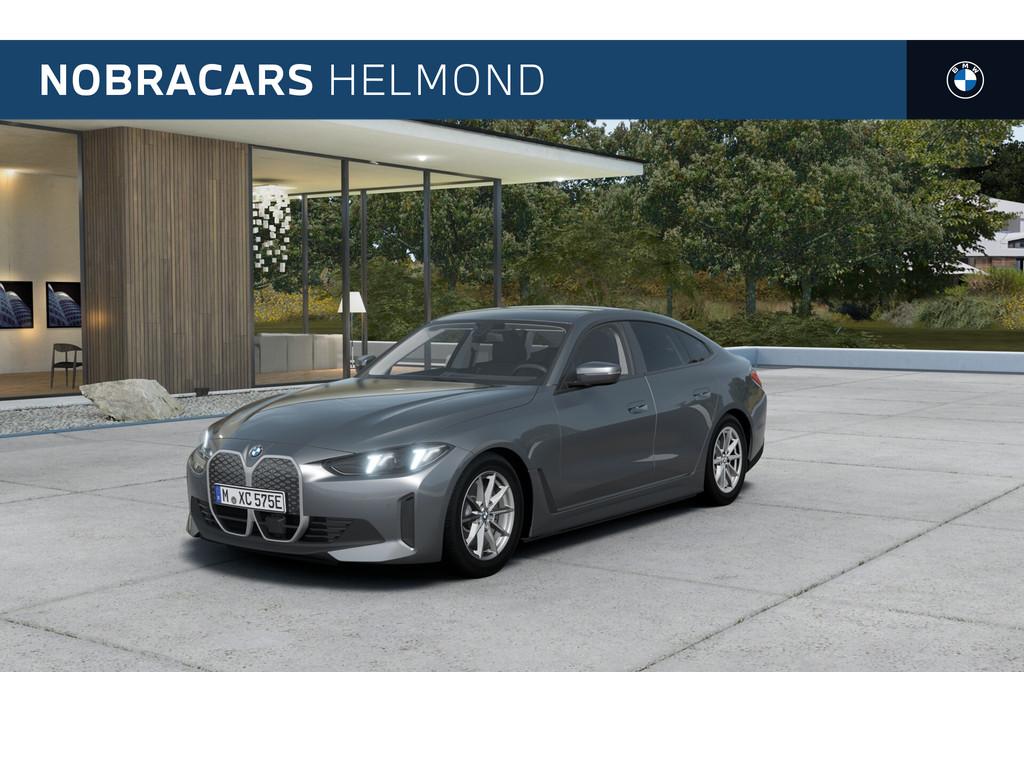 BMW i4 eDrive35 / Achteruitrijcamera / Active Cruise Control, Auto's, BMW, Achterwielaandrijving, Zwart, Leder, Nieuw