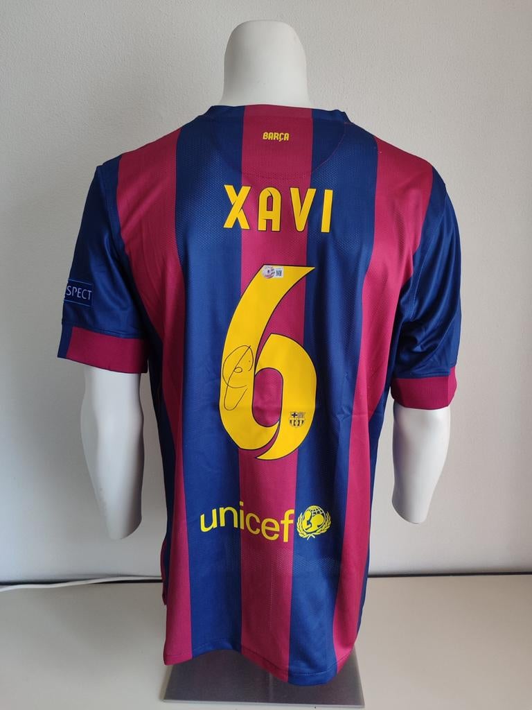 FC Barcelona shirt gesigneerd door Xavi Hernandez met Becket, Ophalen of Verzenden, Nieuw, Buitenlandse clubs, Shirt