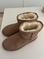 Nieuwe UGG laarzen - Comfortabel en stijlvol, Kleding | Dames, Ophalen, Bruin, Lage of Enkellaarzen, Nieuw