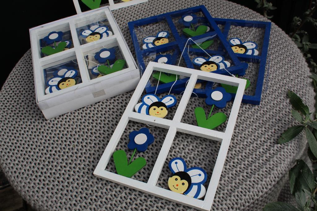 15 houten wandhangers - kinderkamer decoratie -Raamdecoratie, Ophalen of Verzenden, Nieuw, Wanddecoratie