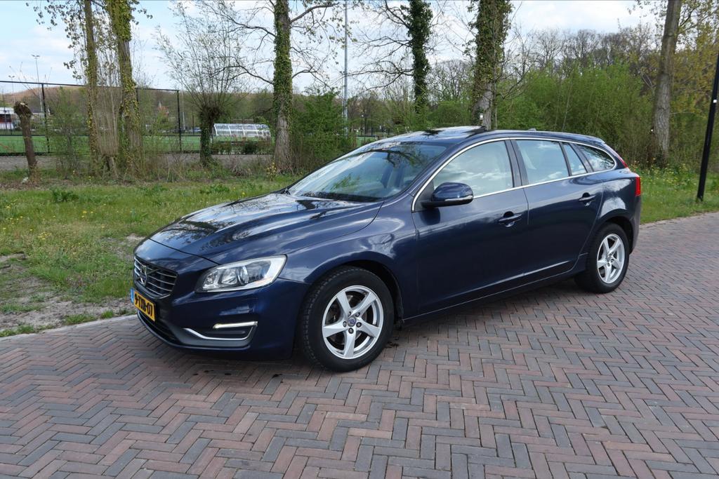 Volvo V60 D2 115pk Start/stop Powershift 2014 Blauw, 4 cilinders, Blauw, Diesel, Particulier