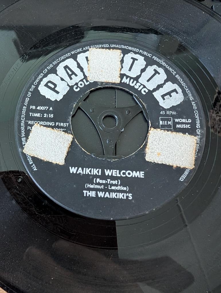 The Waikiki's - Waikiki welcome/ Hawaii Tattoo, Cd's en Dvd's, Vinyl Singles, Ophalen of Verzenden, Zo goed als nieuw, Pop