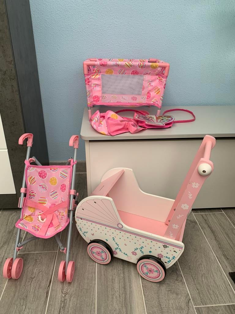 Poppen kinderwagen, buggy, box en twee tasjes, Kinderen en Baby's, Speelgoed | Poppen, Ophalen, Gebruikt, Babypop