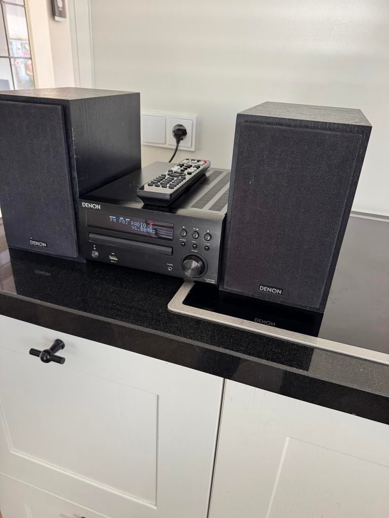 Denon stereo set met speakers en afstandsbediening, Audio, Tv en Foto, Stereo-sets, Ophalen of Verzenden, Zo goed als nieuw, Microset
