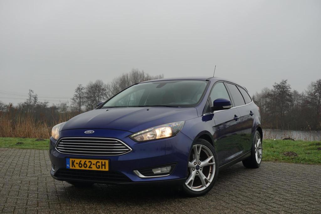 Ford Focus Wagon 1.0 125PK Titanium Sport | Deep Impact Blue, Auto's, Gebruikt, Euro 6, Blauw, Handgeschakeld