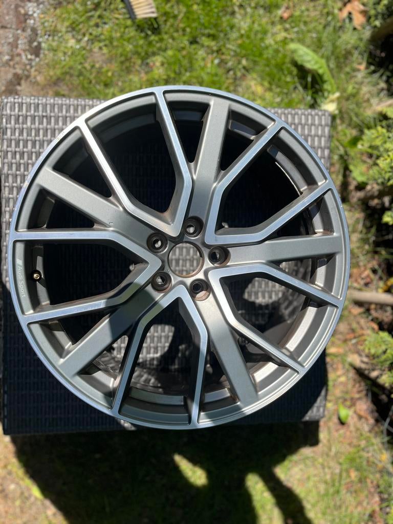 Originele Audi Q3 RSQ3 velg 20inch, Auto diversen, Wieldoppen, Ophalen, Gebruikt