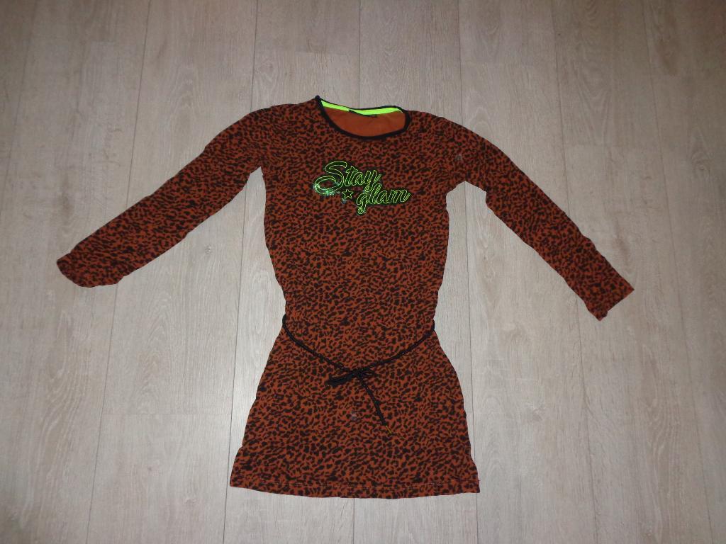 bruin jurkje van Persival, maat 140/146, Kinderen en Baby's, Kinderkleding | Maat 140, Ophalen of Verzenden, Gebruikt, Meisje