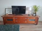 Gratis: Noten houten tv meubel met lades en deuren, Huis en Inrichting, Kasten | Televisiemeubels, Ophalen, Gebruikt, Glas, Modern klassiek