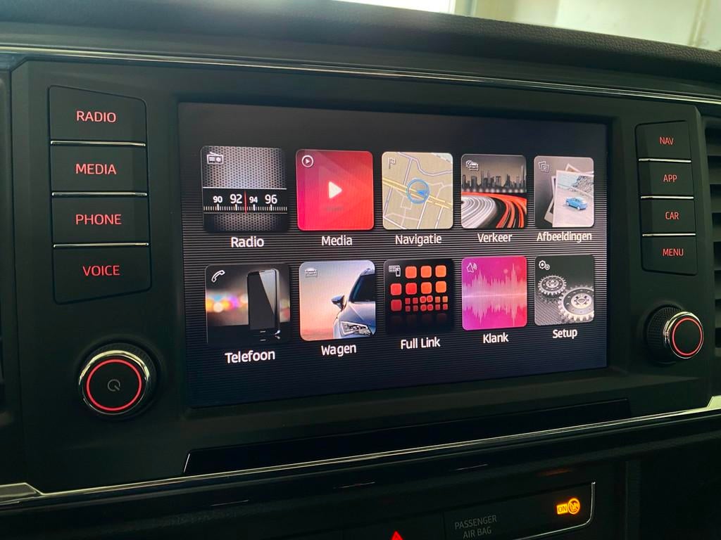 Seat Ateca 1.4 TSI 150PK Panoramadak Trekhaak, Voorwielaandrijving, Euro 6, 4 cilinders, 150 pk