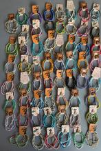 Grote partij setjes armbanden, klaar voor (konings) markt !, Ophalen of Verzenden, Nieuw, Overige kleuren