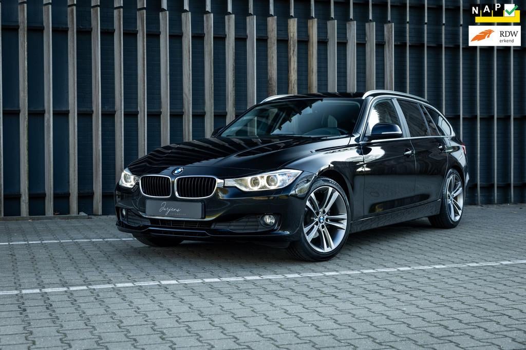 BMW 3-serie Touring 320d High Executive AUT-8 (163pk) XENON, Automaat, Zwart, 4 cilinders, Origineel Nederlands
