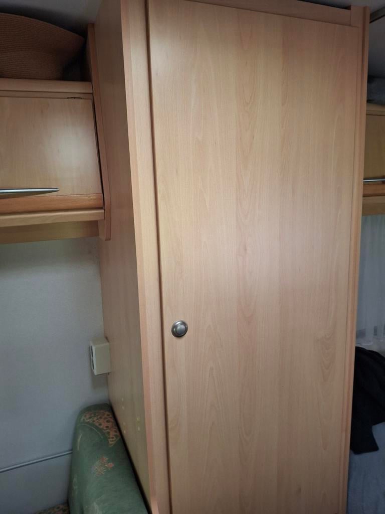 Chateau Calista 390 caravan uit 1998, Caravans en Kamperen, Chateau, Treinzit, Particulier, Luifel