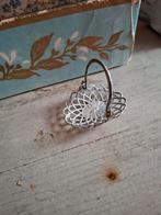 Oud mandje tin, Ophalen of Verzenden, Gebruikt, Poppenhuis