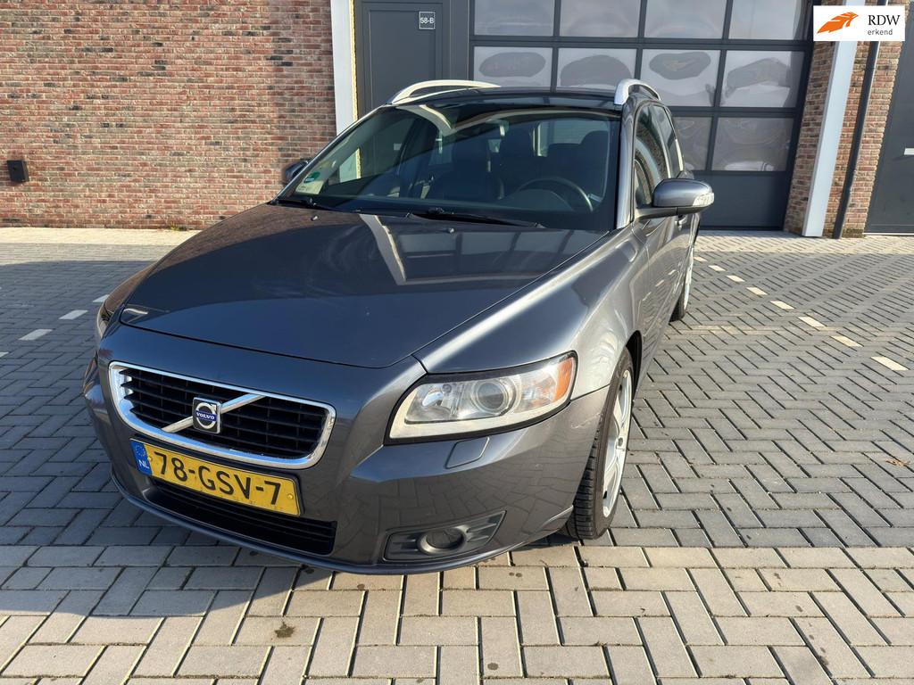 Volvo V50 2.4 D5 Momentum, Auto's, Volvo, Bedrijf, Te koop, V50, ABS, Airbags, Airconditioning, Boordcomputer, Centrale vergrendeling