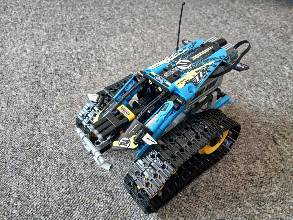 LEGO Technic 42095 RC Stunt Racer met afstandsbediening, Lego, Ophalen of Verzenden, Zo goed als nieuw, Complete set