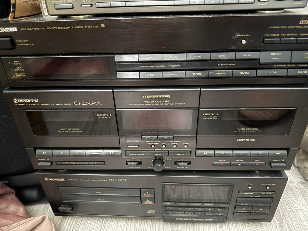 Pioneer Stereo Set: Tuner, Dubbel Cassettedeck, CD-speler, Ophalen of Verzenden, Gebruikt, Pioneer, Met radio