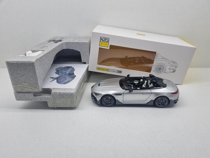 NZG
Mercedes-Benz AMG Pure Speed
1:18 Nieuw, Hobby en Vrije tijd, Modelauto's | 1:18, Nieuw, Auto, Ophalen of Verzenden