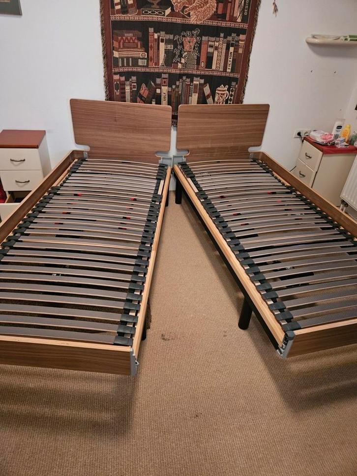 Auping auronde deelbaar en verstelbaar 180x200x42, Huis en Inrichting, Slaapkamer | Bedden, Zo goed als nieuw, Tweepersoons, 180 cm