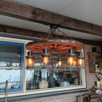 Wagenwiel kroonluchter met lantaarnlampen, Gebruikt, 50 tot 75 cm, Ophalen of Verzenden, Rustiek, Industrieel, Landelijk