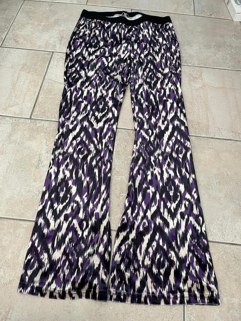 Stijlvolle flared broek met paars-zwart patroon Woman&Co XL, Kleding | Dames, Woman&Co, Paars, Maat 46/48 (XL) of groter, Ophalen of Verzenden