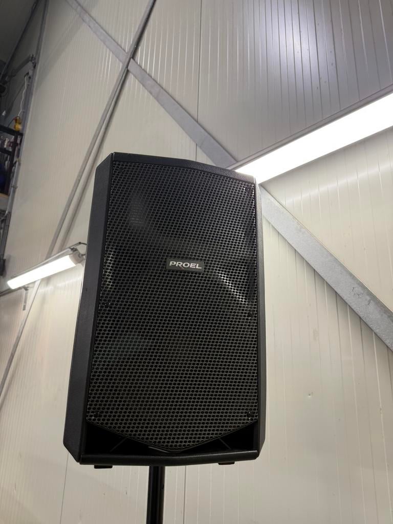 2x Actieve Proel Flash12HA speaker, Overige merken, Overige typen, Ophalen of Verzenden, Zo goed als nieuw
