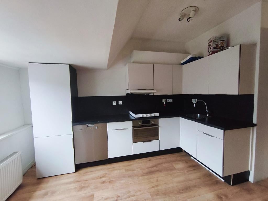 Nette keuken met apparatuur (o.a. Miele), Ophalen, Gebruikt, Wit, Hoekkeuken