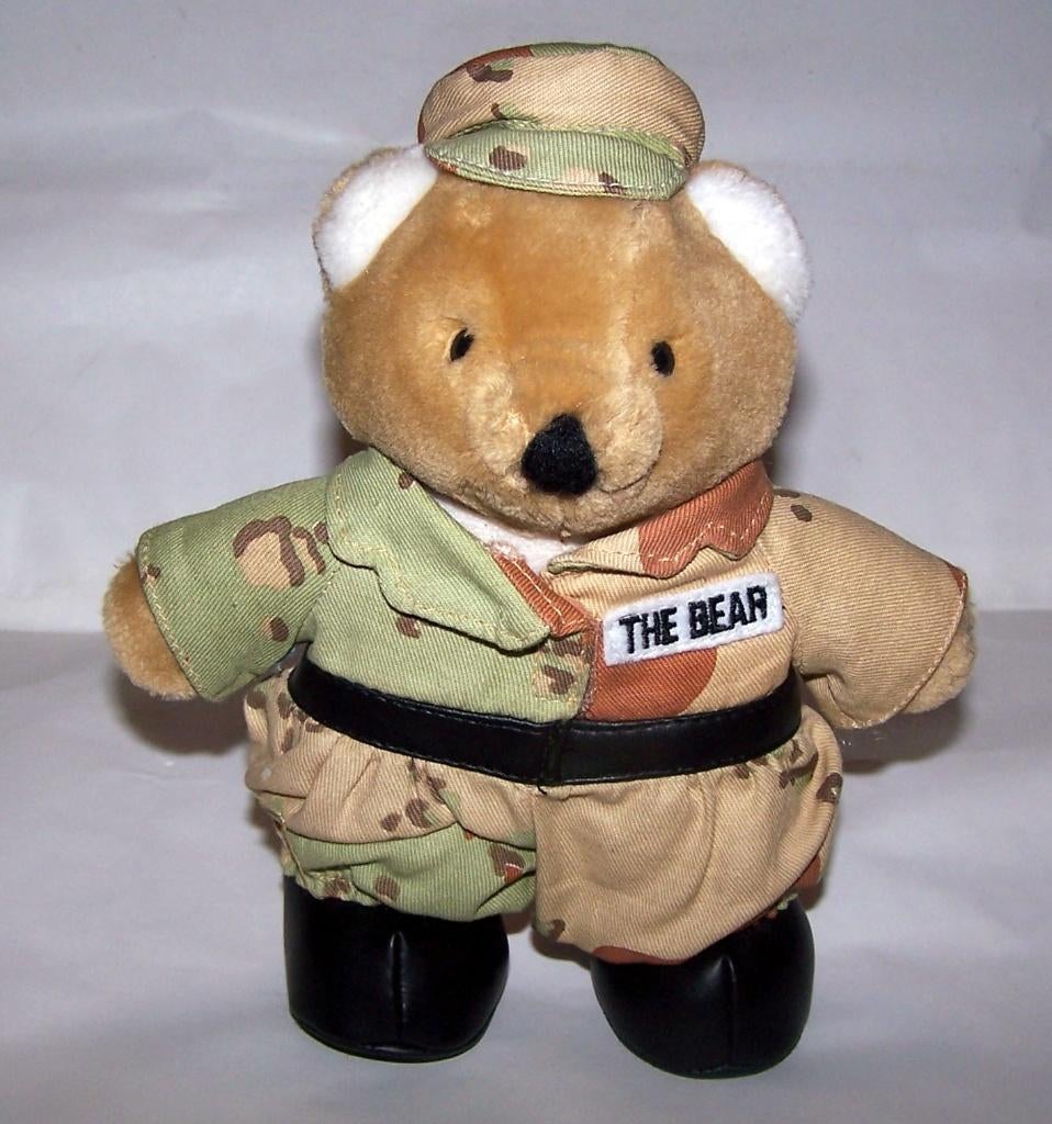 Militaire teddybeer - The Bear. Nieuwstaat., Verzamelen, Ophalen of Verzenden, Zo goed als nieuw, Stoffen beer, Overige merken