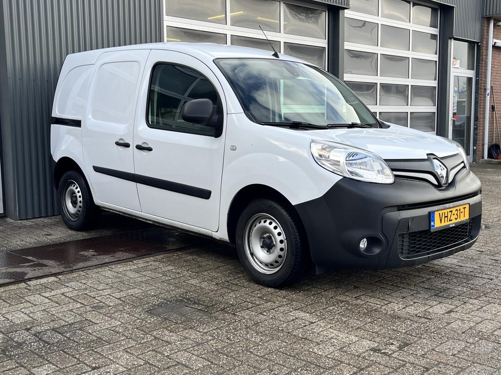 Renault Kangoo 1.5 Blue dCi Airco Bpm vrij Cruise control Bl, Auto's, Voorwielaandrijving, Parkeersensor, Stof, Gebruikt