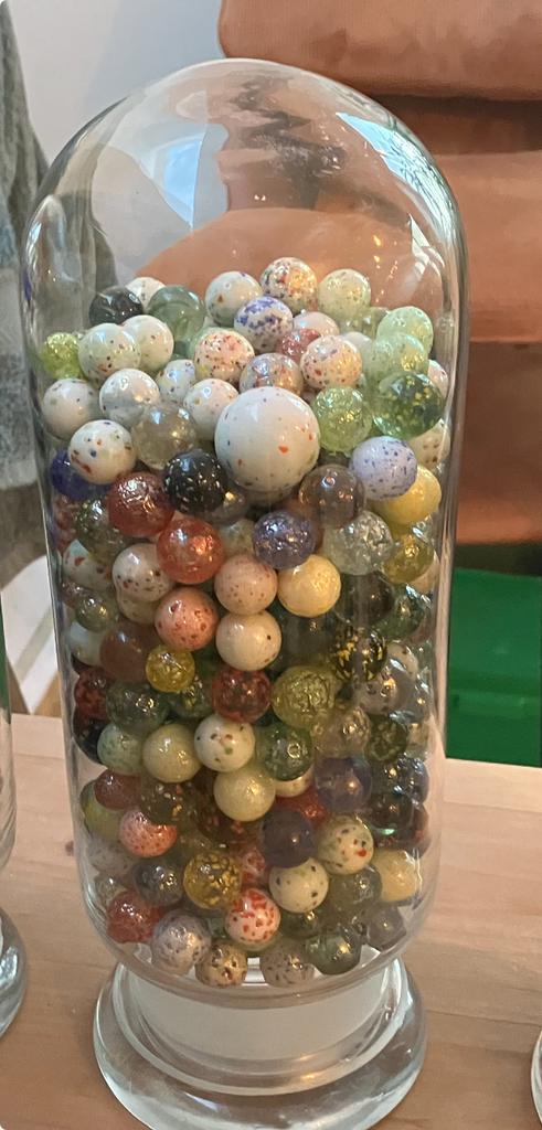 Glazen pot met confetti knikkers, exclusief pot, Ophalen, Zo goed als nieuw, Jongen of Meisje