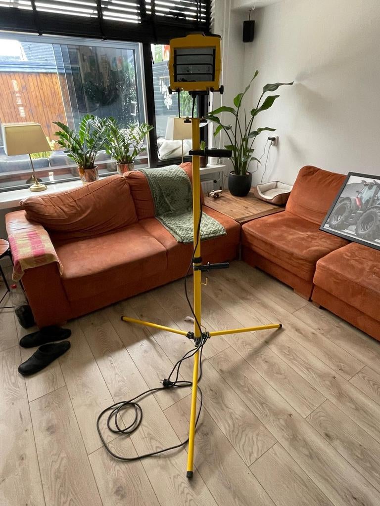 Bouwlamp op statief - In hoogte verstelbaar, Gebruikt, Minder dan 50 watt, Met statief, Ophalen of Verzenden
