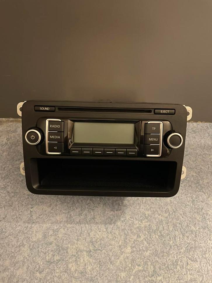 Volkswagen RCD210 MP3 Autoradio, Auto diversen, Autoradio's, Zo goed als nieuw, Ophalen of Verzenden