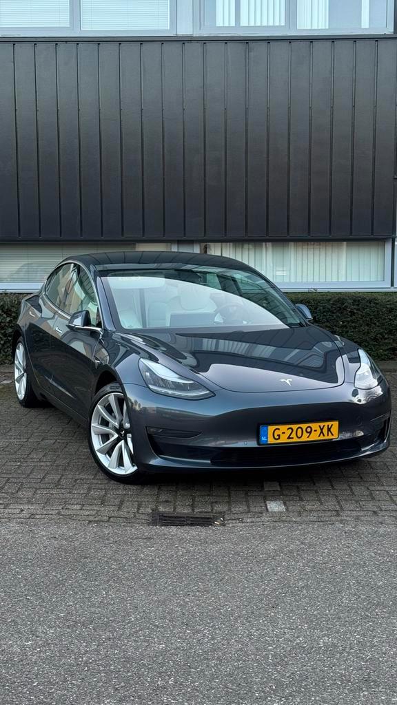Tesla Model 3 Long Range 2019 75KWh FSD (Wit interieur)SOH88, Auto's, Tesla, Particulier, Model 3, 360° camera, 4x4, ABS, Achteruitrijcamera