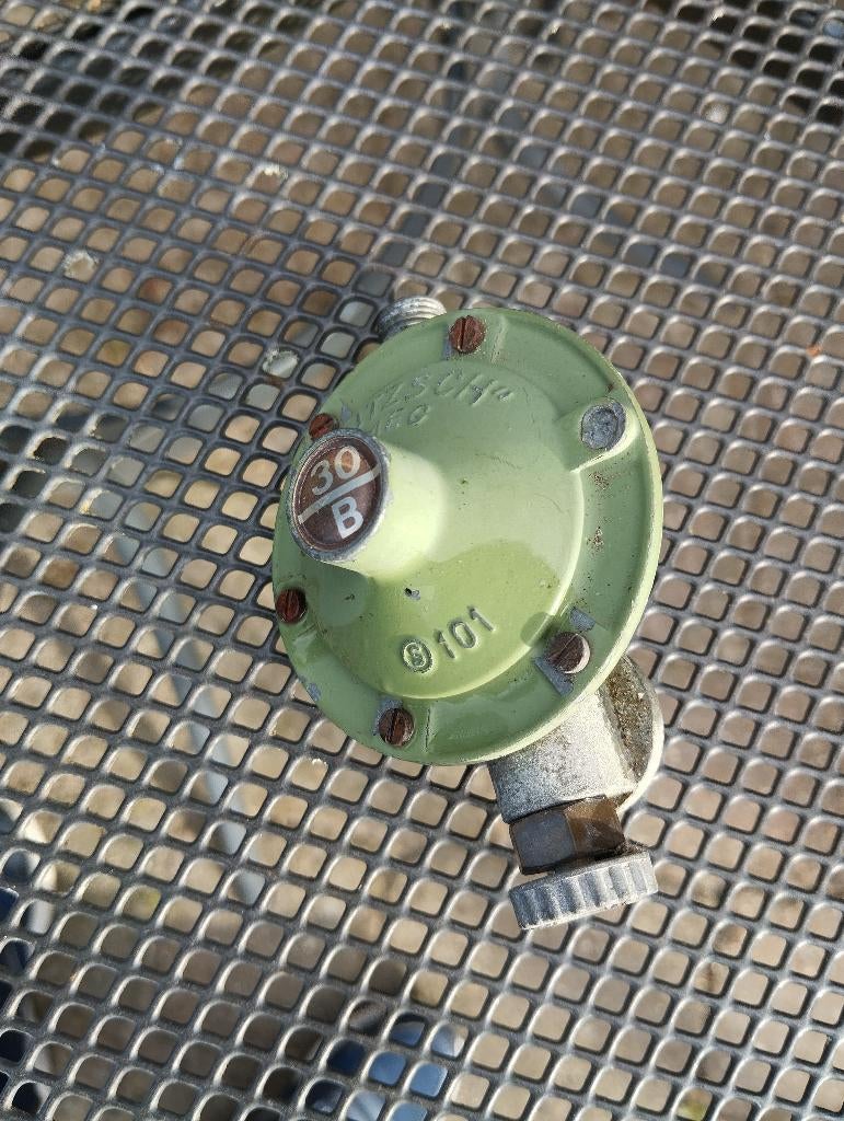 Drukregelaar voor Campingaz gasflessen, 30 mbar, Caravans en Kamperen, Kampeeraccessoires, Ophalen, Gebruikt