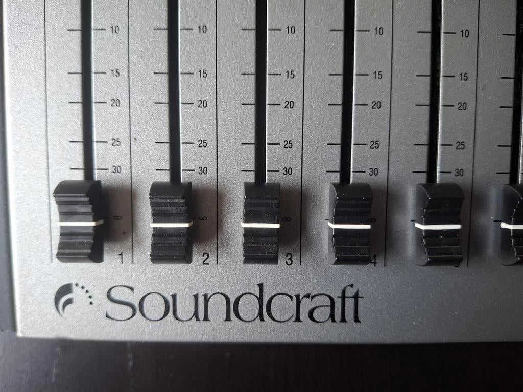 Mengpaneel Soundcraft, Ophalen of Verzenden, Gebruikt, Minder dan 500 watt
