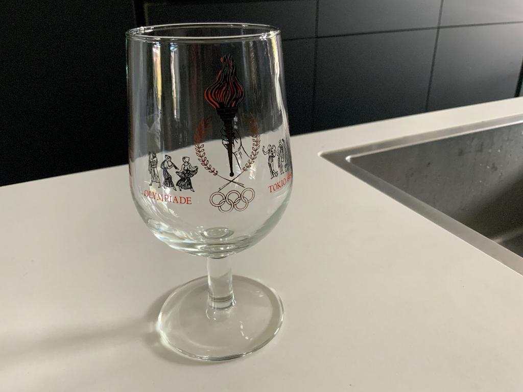 Bierglas Olympische Spelen Tokyo 1964, Ophalen of Verzenden, Nieuw, Ajax