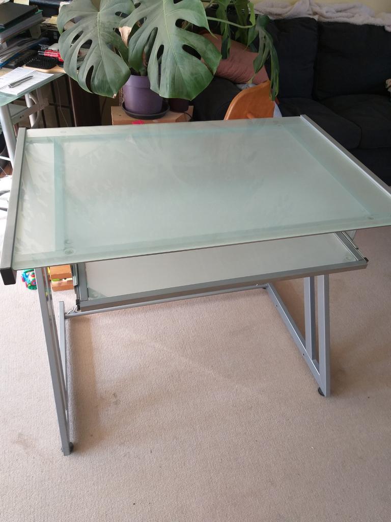 Computer tafel/bureau., Ophalen of Verzenden, Gebruikt