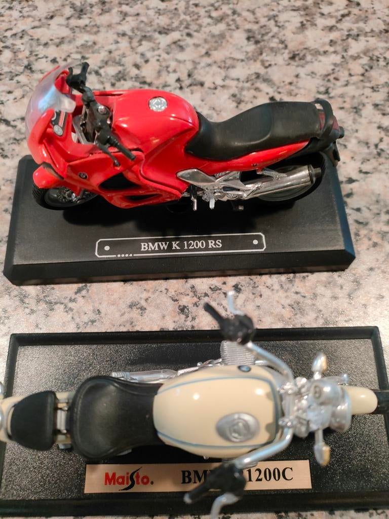 Motoren miniatuur 21 stuks!, Ophalen, Zo goed als nieuw