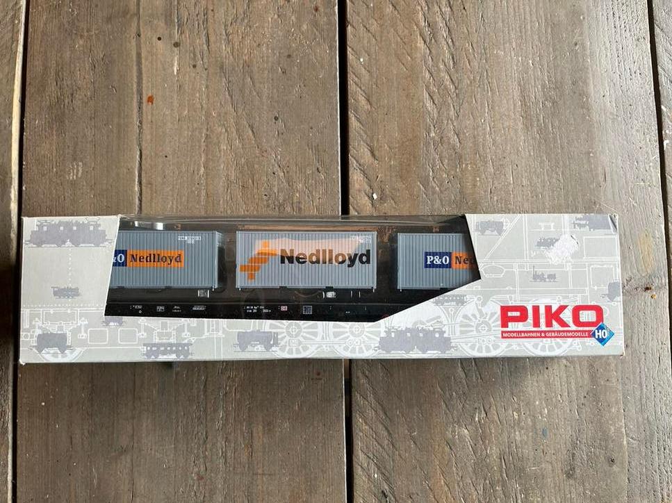 Piko 54165 Containerwagen Rgs 3910 met 3 Nedlloyd container, Hobby en Vrije tijd, Modeltreinen | H0, Gelijkstroom, NS, Nieuw, Wagon
