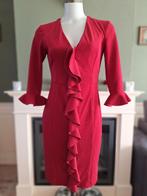 Rinascimento rood ruches jurk S 36, Kleding | Dames, Jurken, Maat 38/40 (M), Verzenden, Rinascimento, Zo goed als nieuw