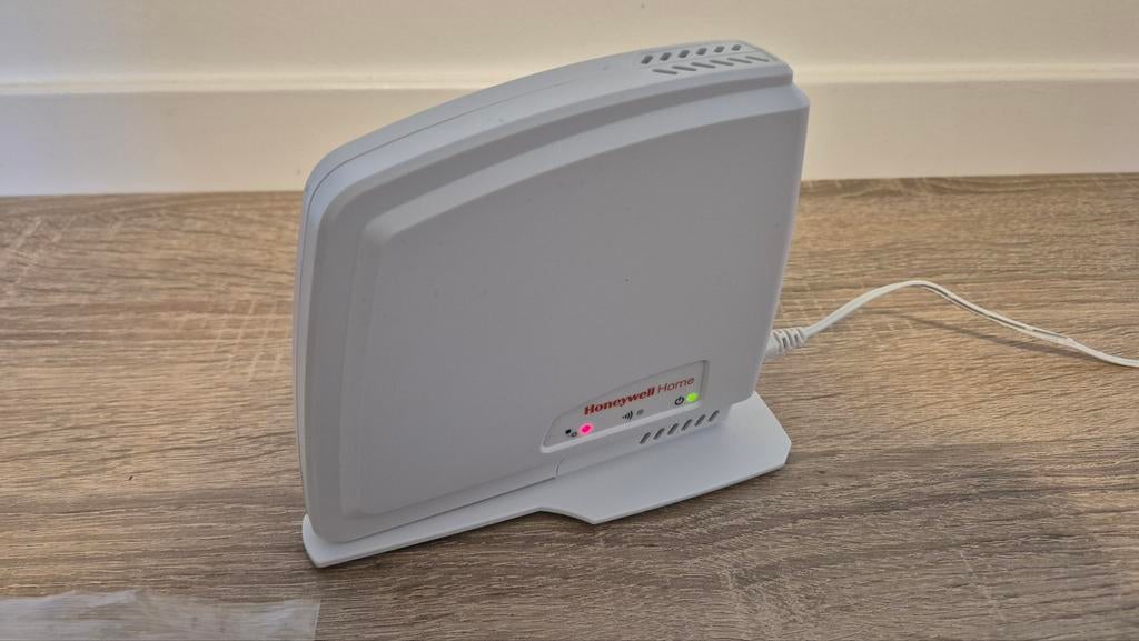 Honeywell Home Wifi Gateway RFG100, Ophalen of Verzenden, Zo goed als nieuw