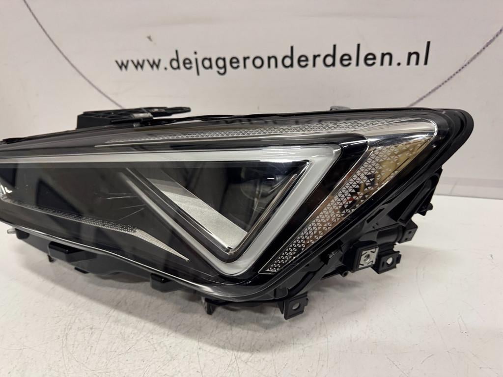 SEAT LEON CUPRA LEON VOL LED KOPLAMP LINKS 5FB941035C, Auto-onderdelen, Verlichting, Gebruikt, Autovia A-2, Km 585 585
08760  Martorell, ES