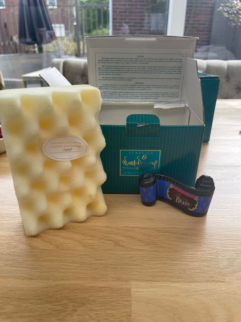 Disney Classics Beauty and the Beast filmrol, Ophalen of Verzenden, Overige figuren, Zo goed als nieuw, Beeldje of Figuurtje